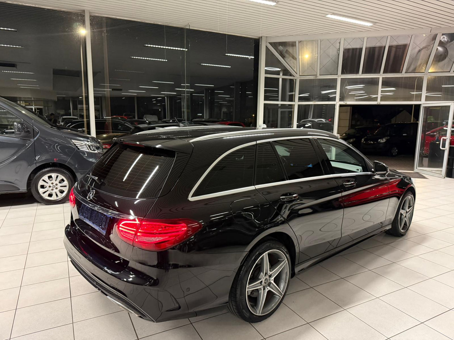 Mercedes-benz C180d Pack-AMG Automatique 85kW Euro 6b