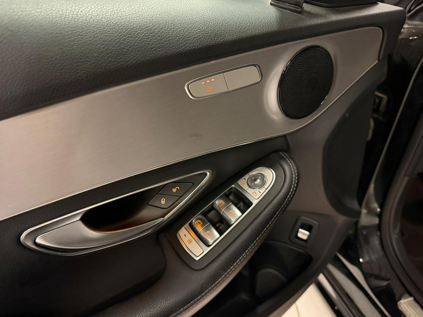 Mercedes-benz C180d Pack-AMG Automatique 85kW Euro 6b