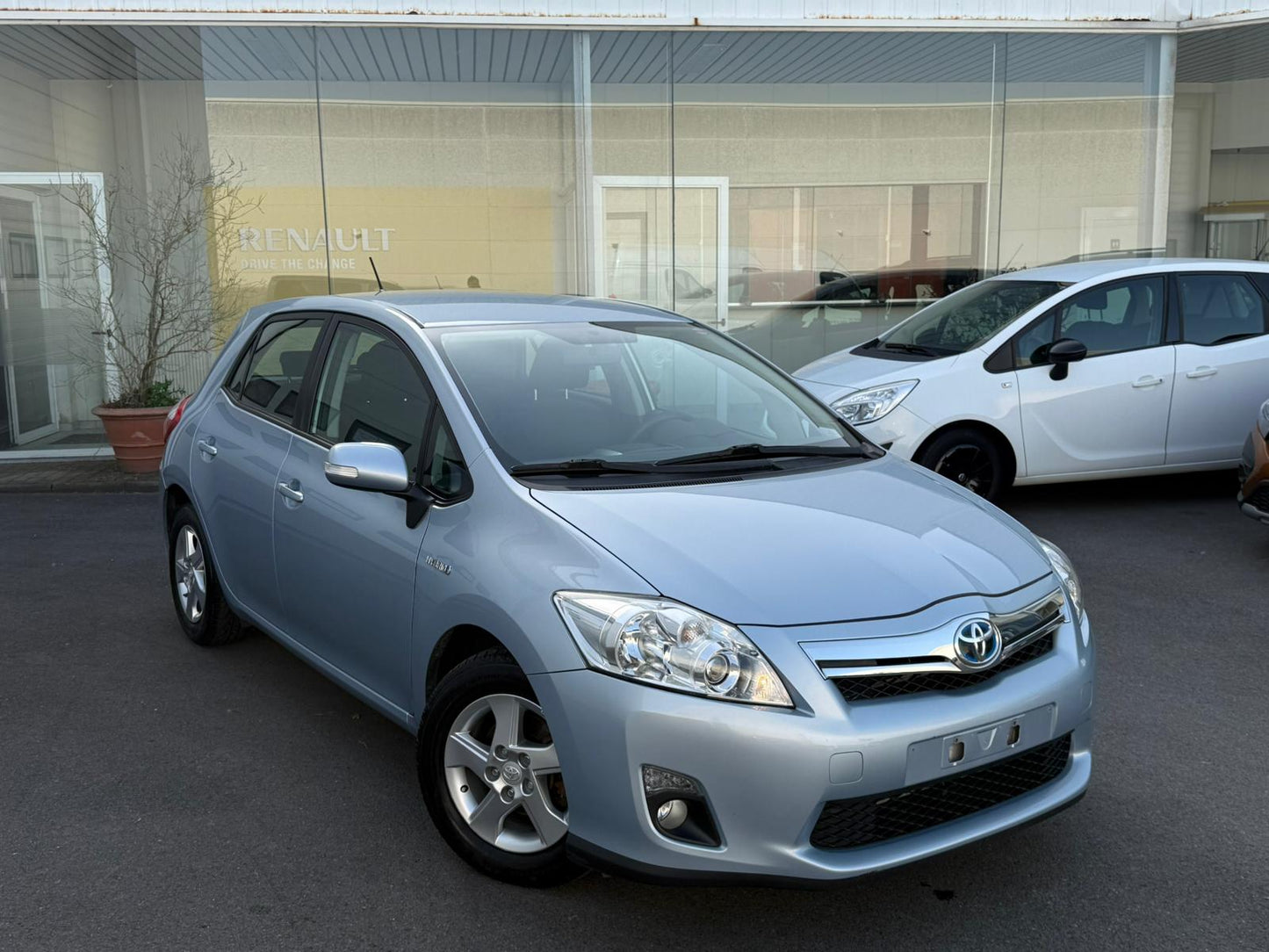 Toyota Auris Automatique 1.8 Hybride/Essence 73kW Euro 5