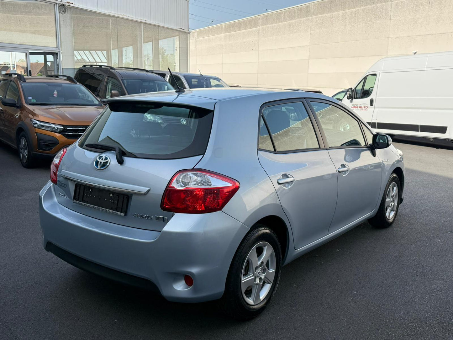 Toyota Auris Automatique 1.8 Hybride/Essence 73kW Euro 5