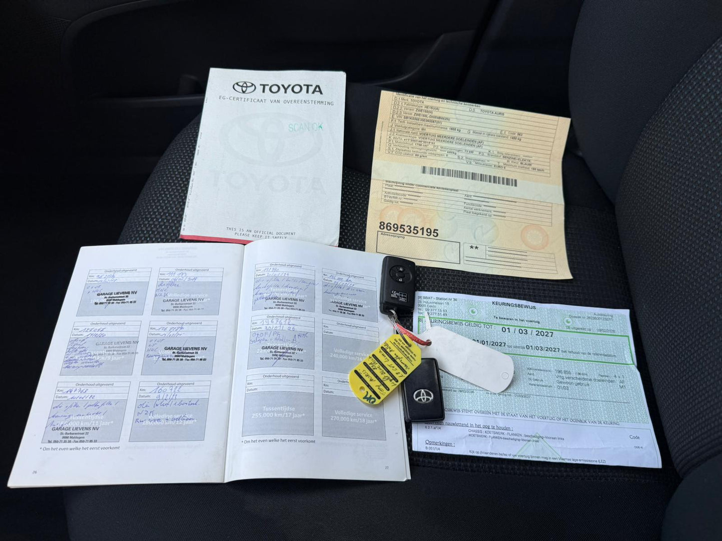 Toyota Auris Automatique 1.8 Hybride/Essence 73kW Euro 5