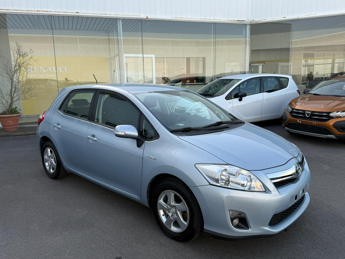 Toyota Auris Automatique 1.8 Hybride/Essence 73kW Euro 5