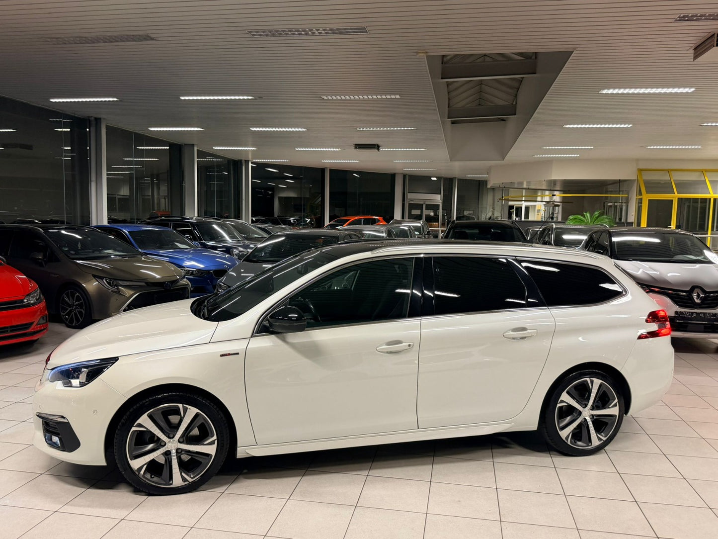 Peugeot 308 GT-Line Automatique 2.0hDi 110kW Euro 6b