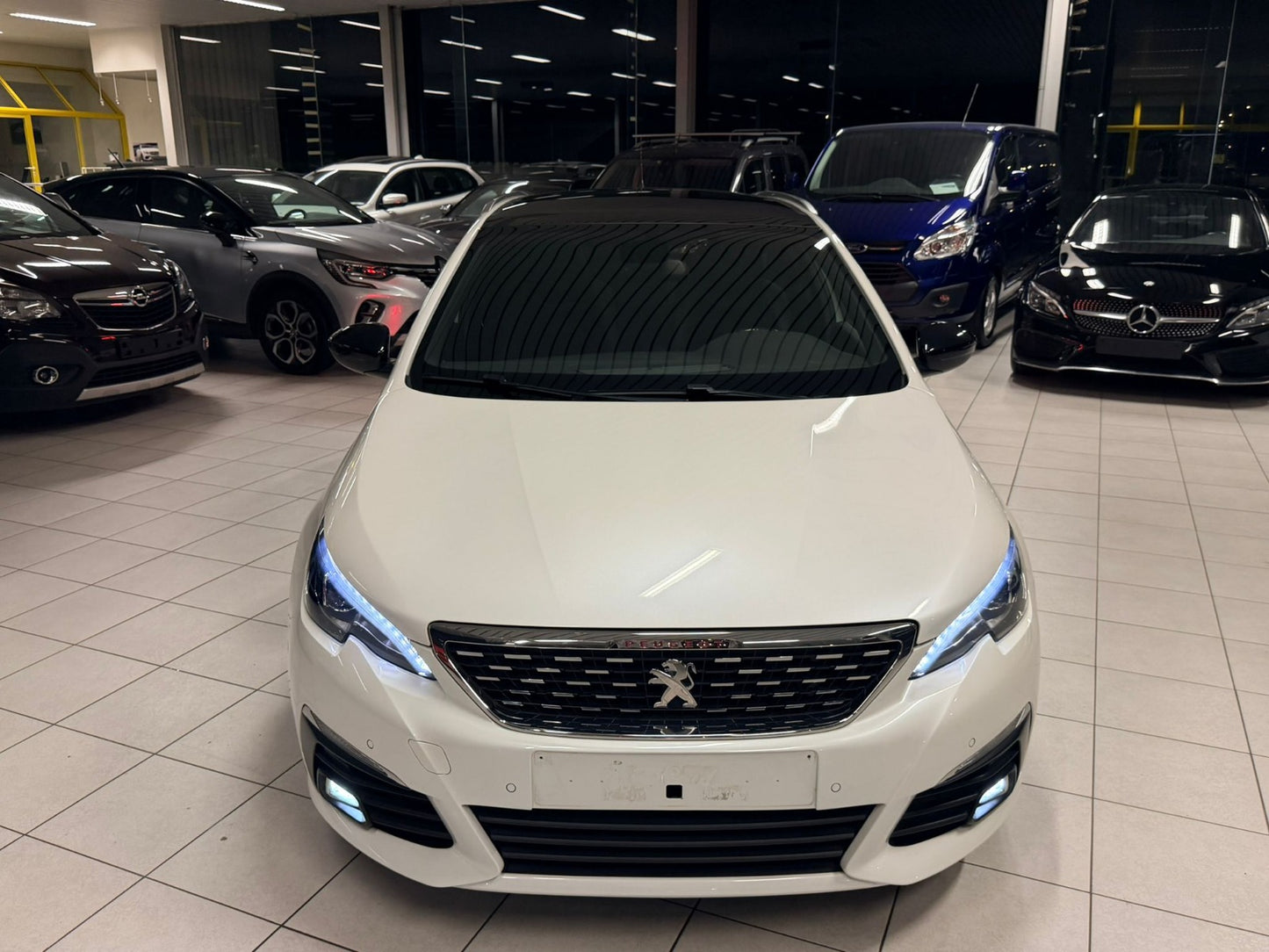 Peugeot 308 GT-Line Automatique 2.0hDi 110kW Euro 6b