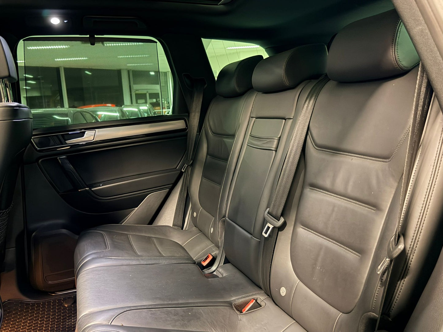 VW Touareg R-Line 4x4 Automatique 3.0TDI V6 BlueMotion 150kW Euro 6b