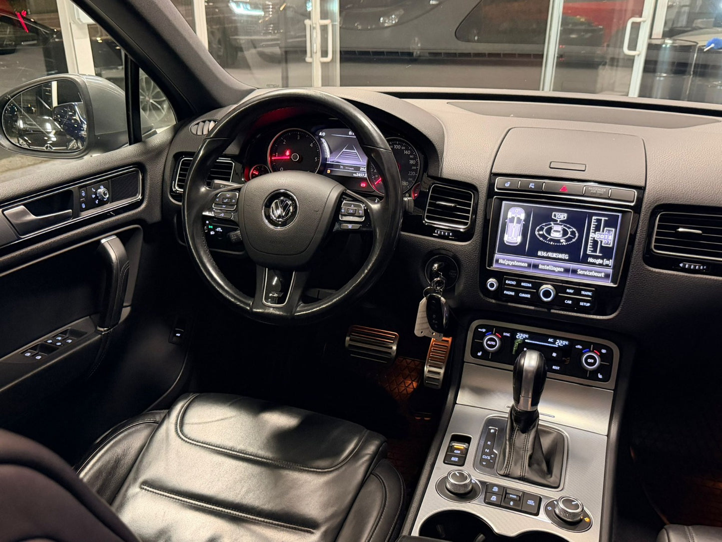 VW Touareg R-Line 4x4 Automatique 3.0TDI V6 BlueMotion 150kW Euro 6b