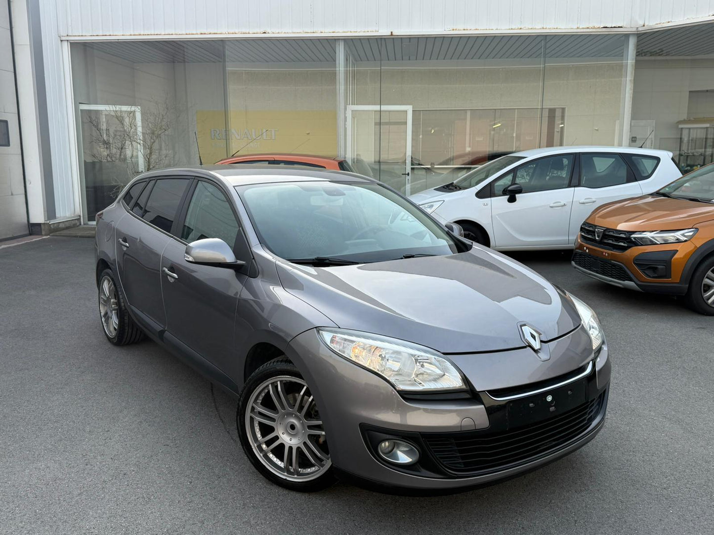 Renault Megane 1.6i Essence 81kW Euro 5