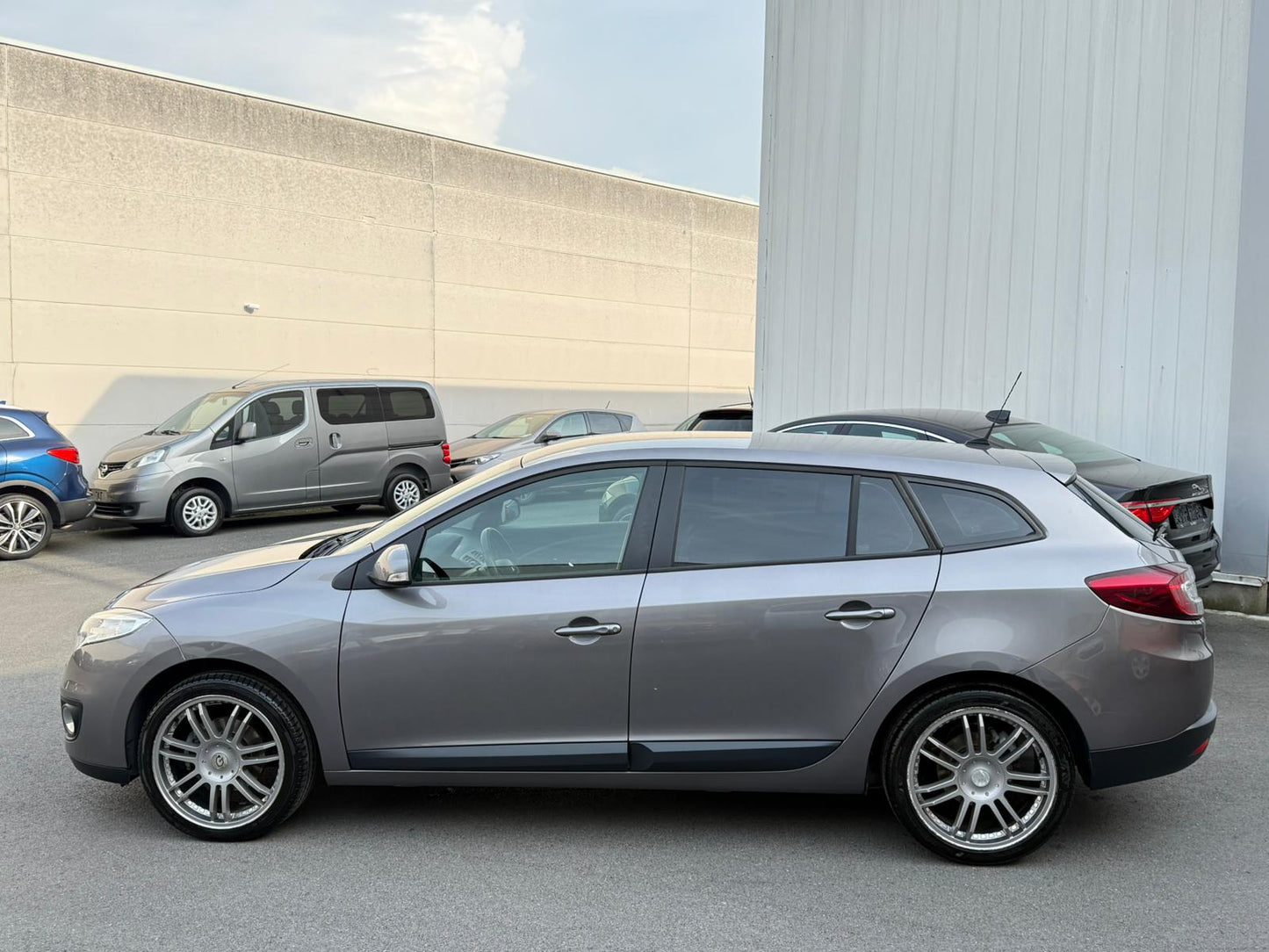 Renault Megane 1.6i Essence 81kW Euro 5