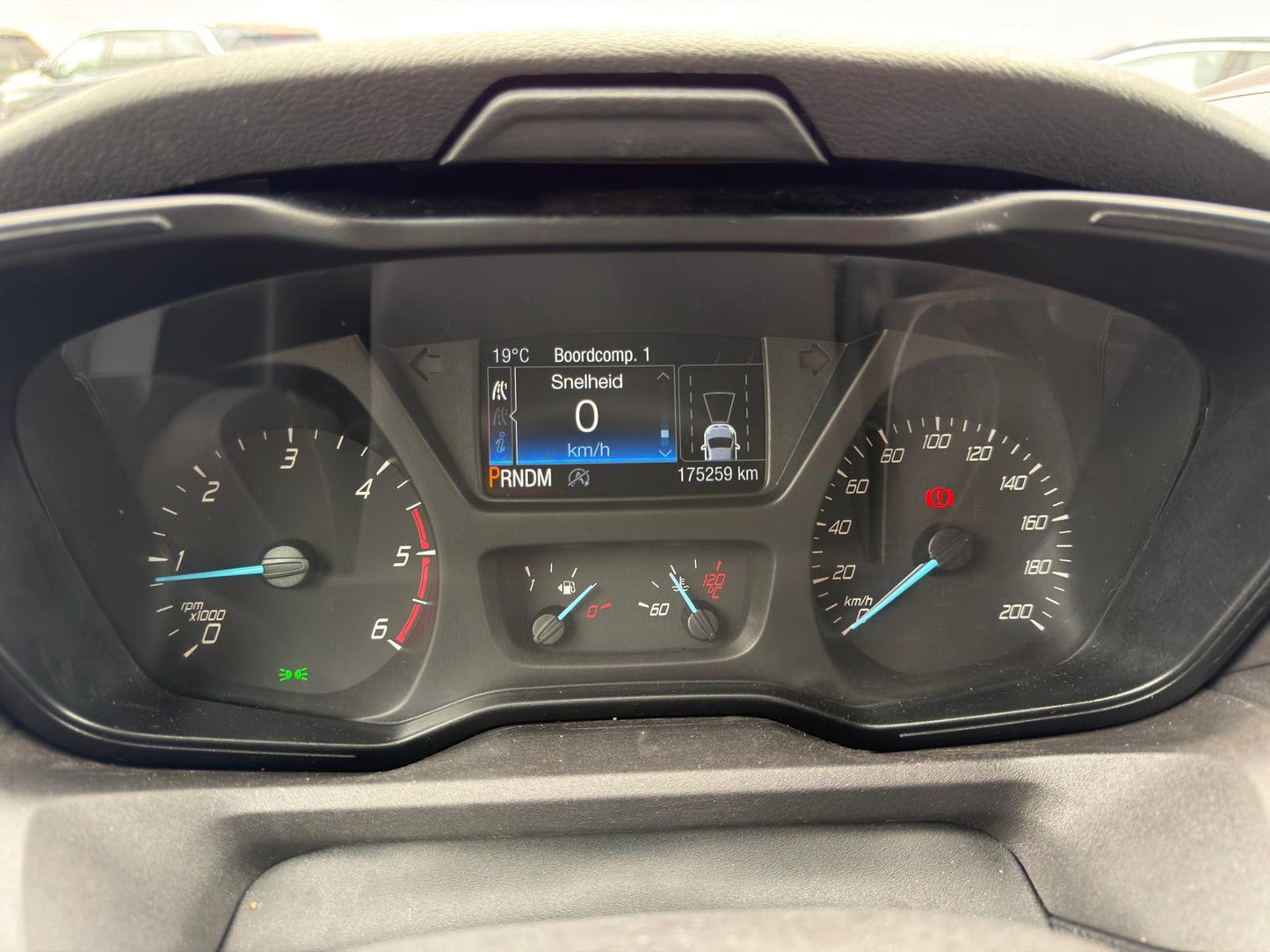 Ford Transit Utilitaire Automatique 2.0D 96kW Euro 6B