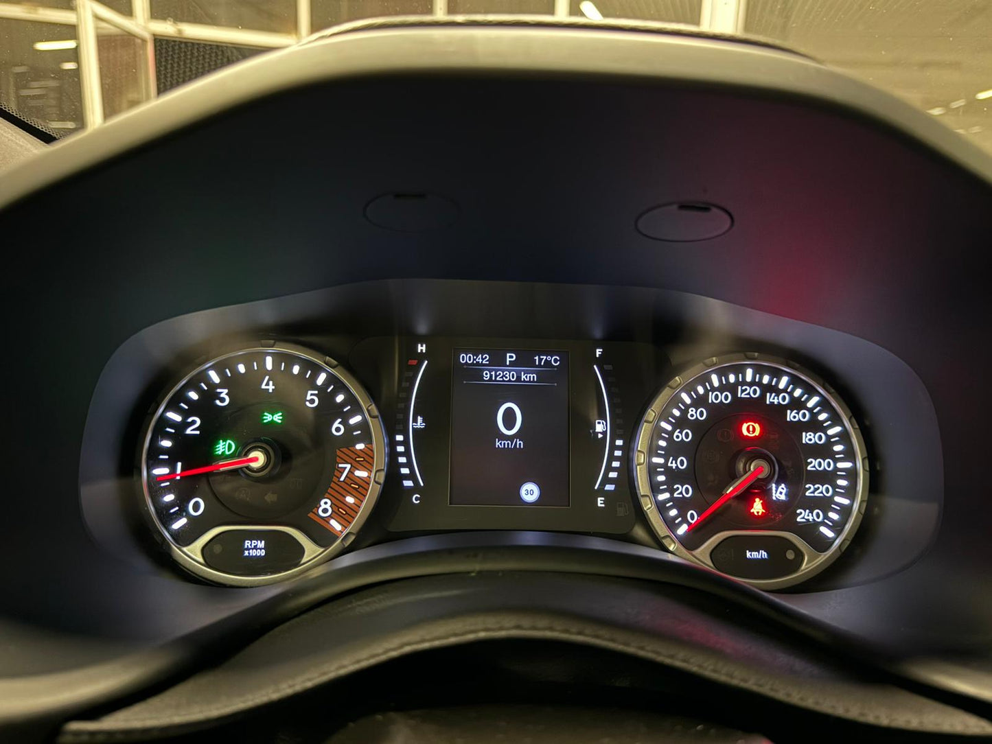 Jeep Renegade Black Star 1.3i Essence Automatique 110kW Euro 6d-T-E-ISC