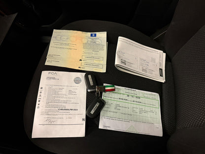 Jeep Renegade Black Star 1.3i Essence Automatique 110kW Euro 6d-T-E-ISC