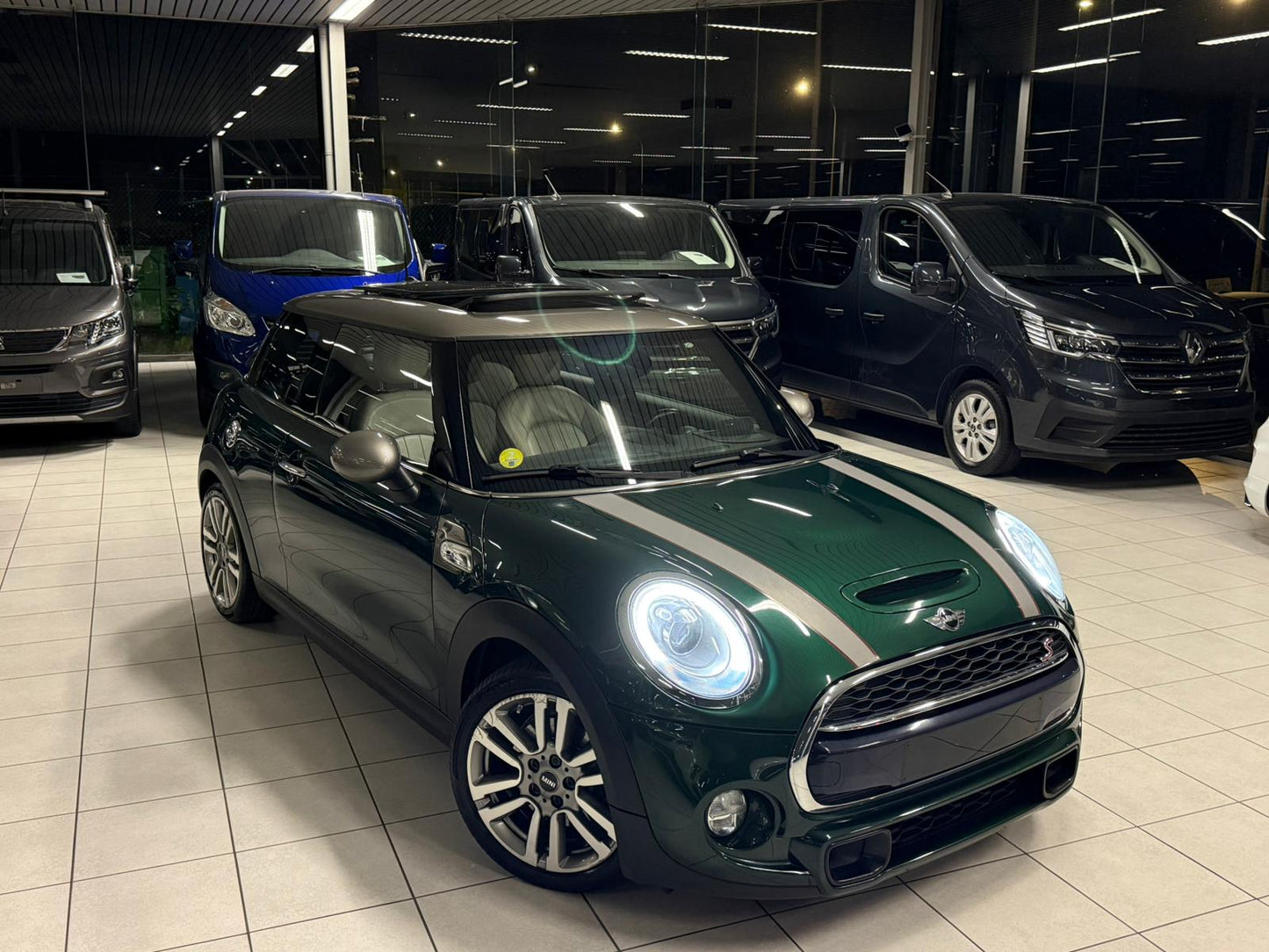 Mini Cooper SD 7 Seven 2.0D Automatique 125kW Euro 6b