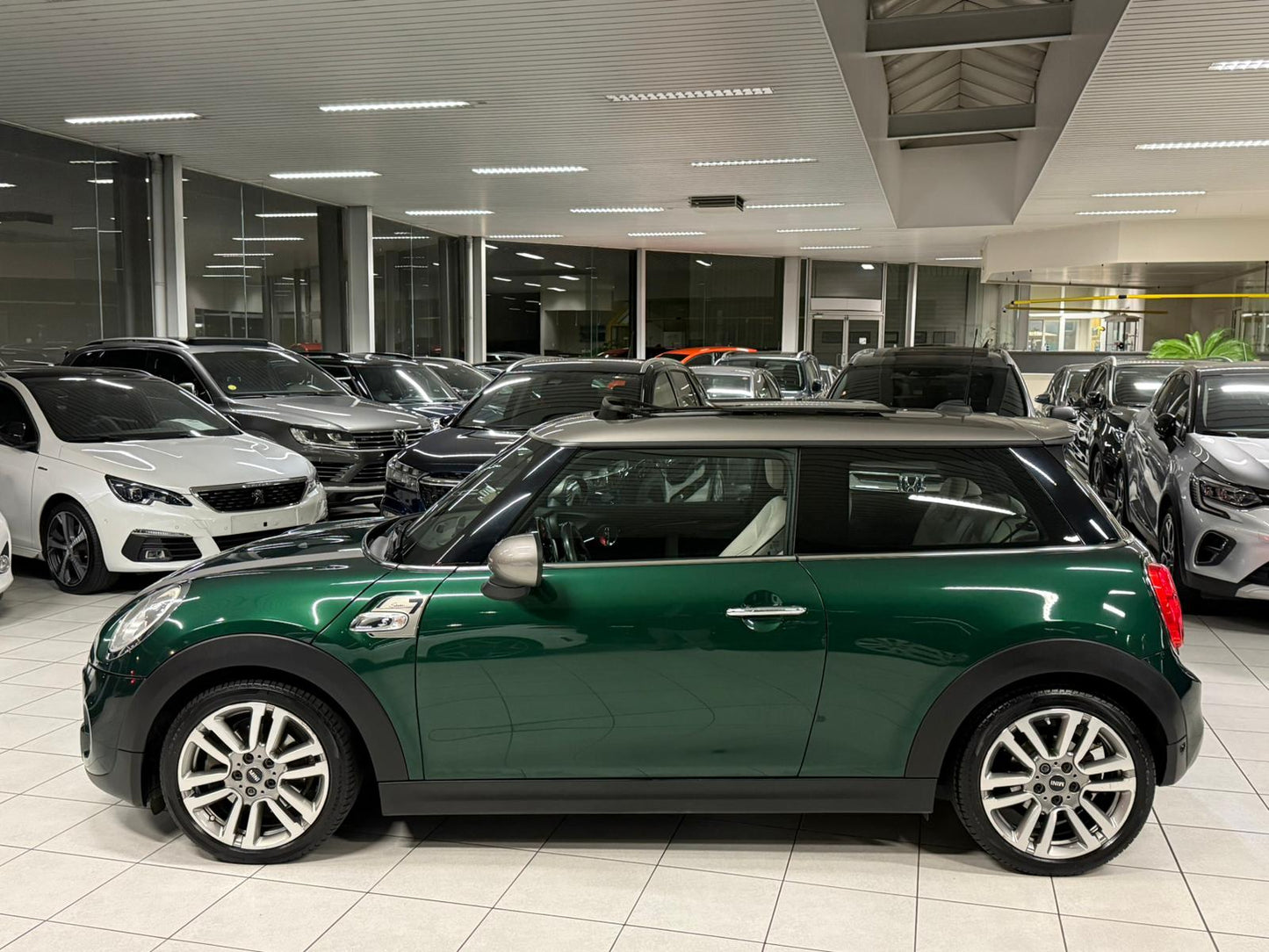Mini Cooper SD 7 Seven 2.0D Automatique 125kW Euro 6b