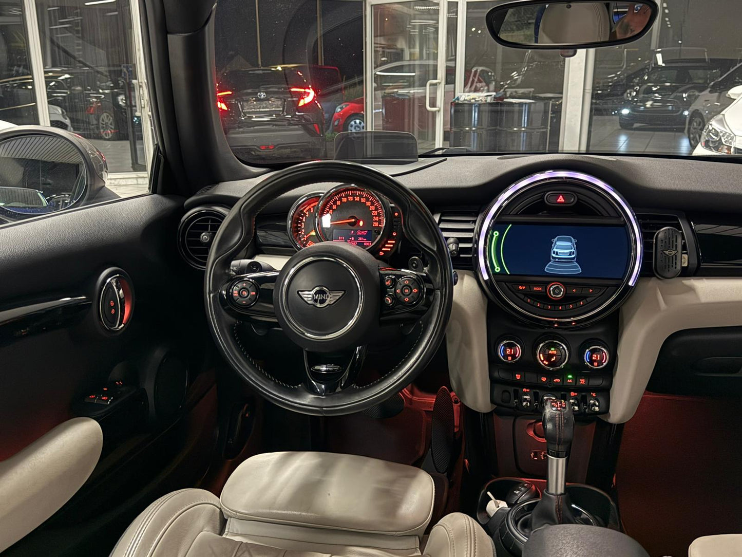 Mini Cooper SD 7 Seven 2.0D Automatique 125kW Euro 6b