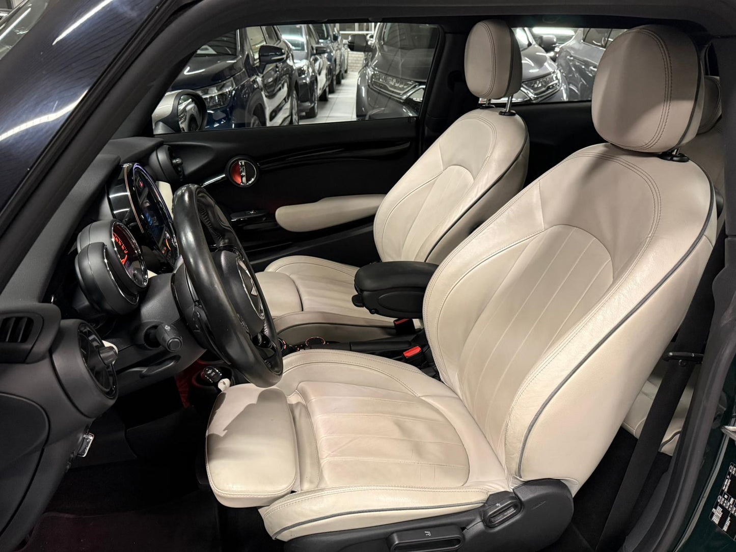 Mini Cooper SD 7 Seven 2.0D Automatique 125kW Euro 6b
