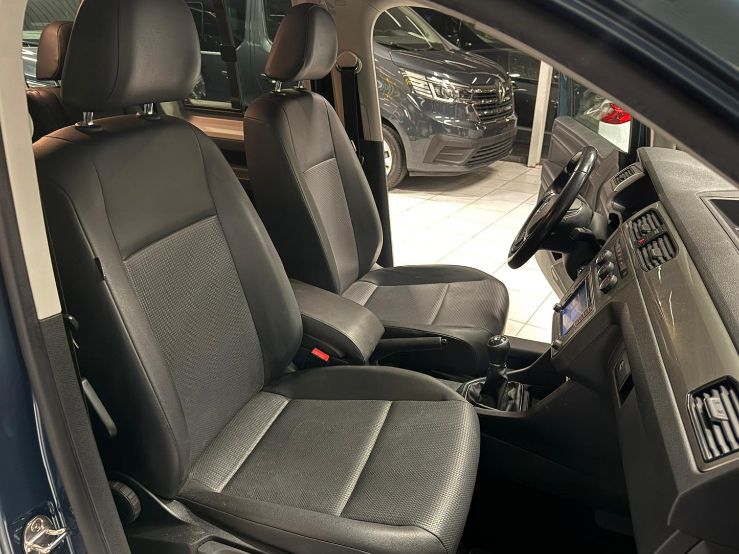 Volkswagen Caddy 5 Places 1.4TGI BlueMotion Essence/CNG 81kW Euro 6b