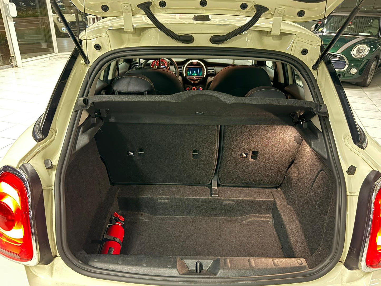 Mini One 1.5i Essence Automatique 75kW Euro 6d-T-E-ISC
