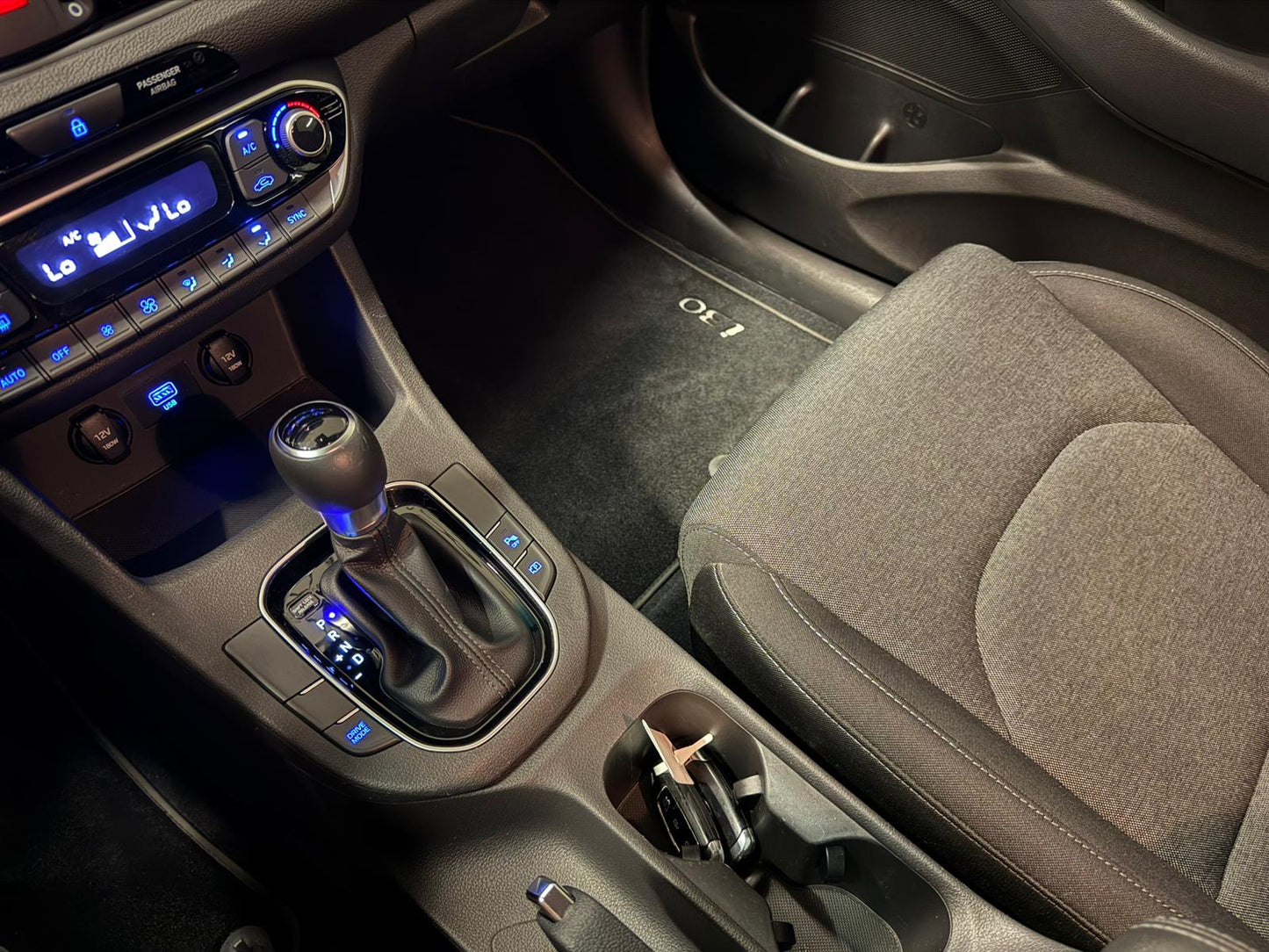 Hyundai i30 Delivery-Pack 1.0T-GDI 48V Essence/Hybride Automatique 88,3kW Euro 6-ISC-FCM