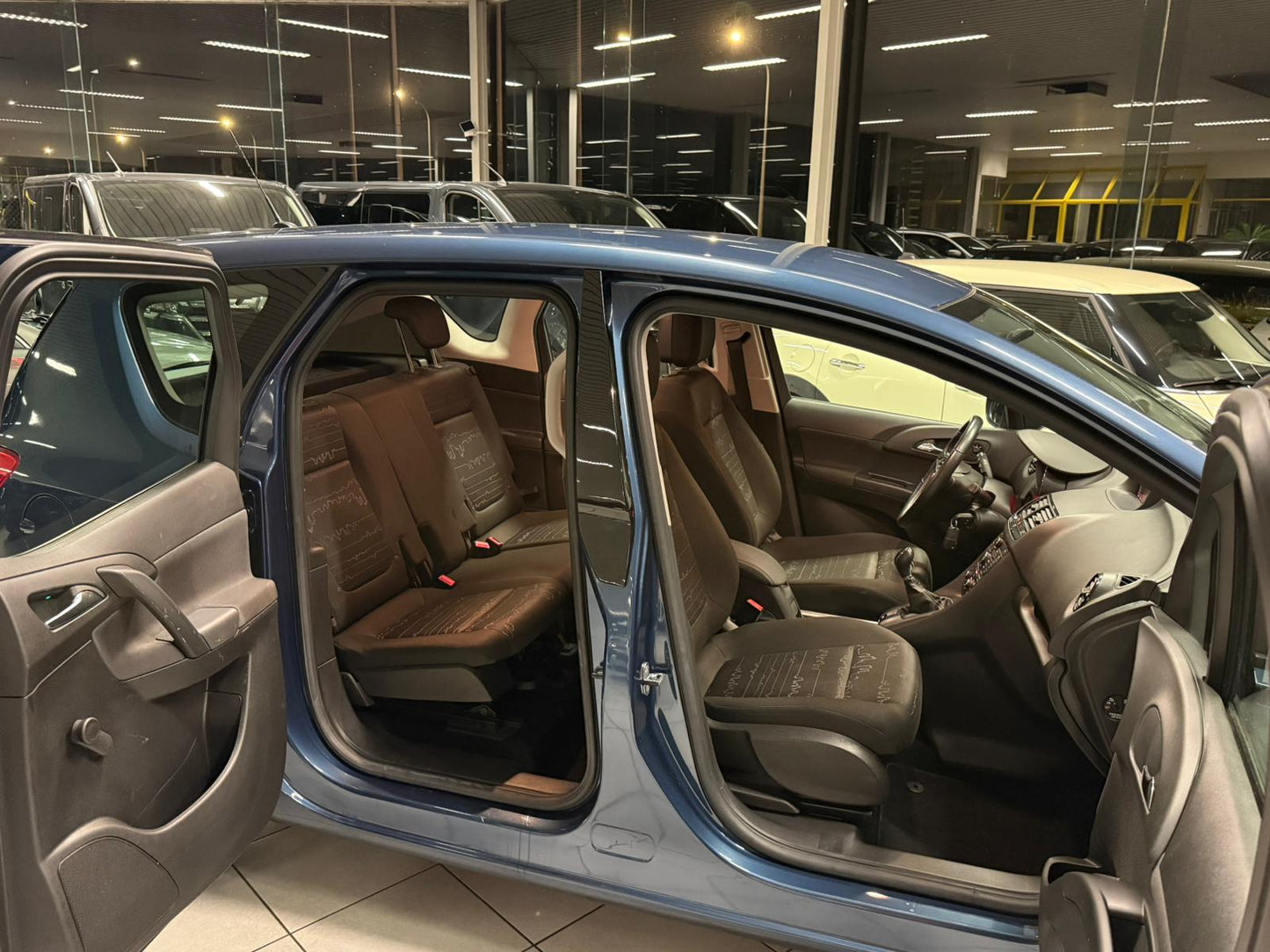 Opel Meriva Turbo S-D Monocab B 1.4i Essence 88kW Euro 6b