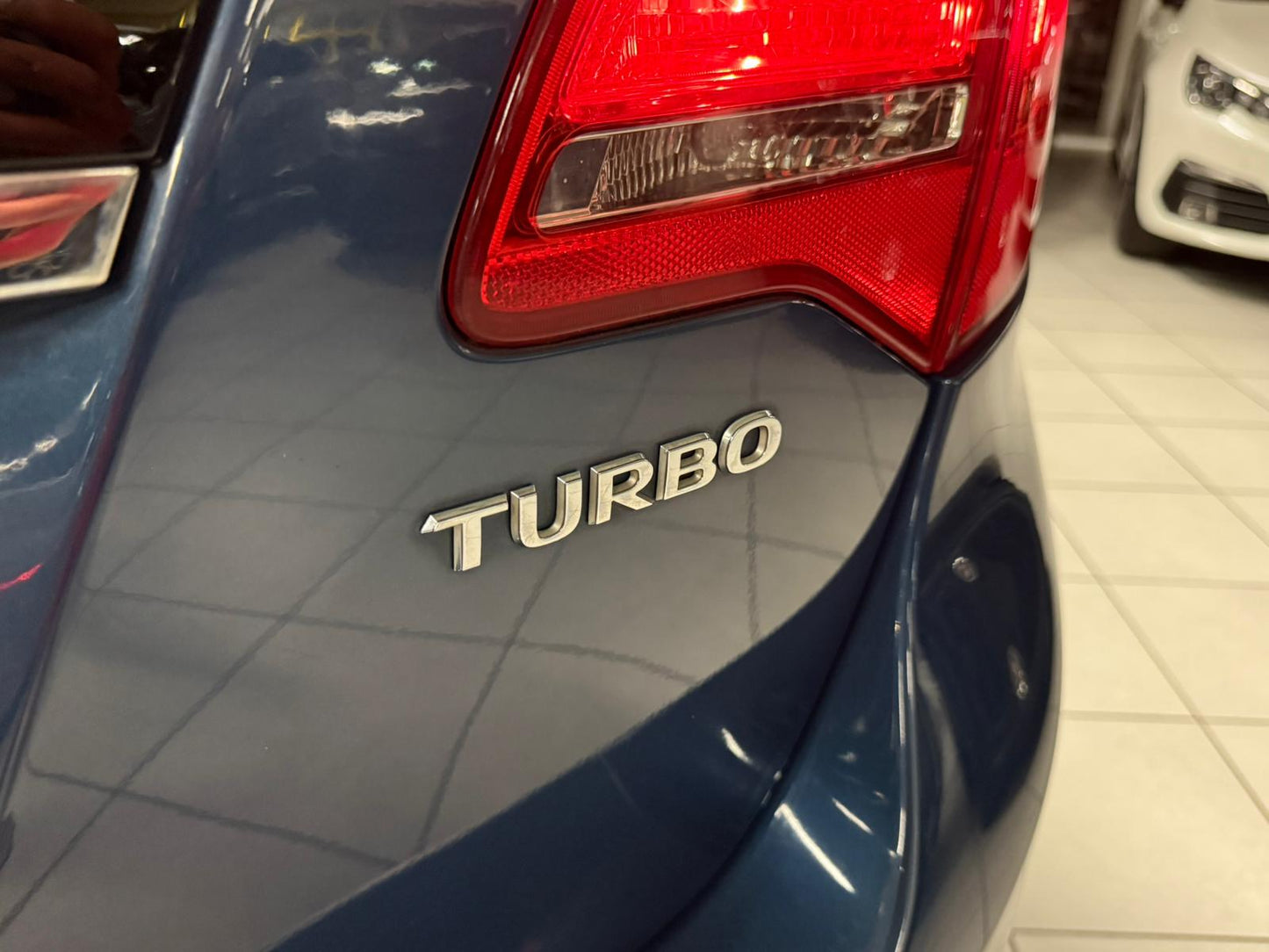 Opel Meriva Turbo S-D Monocab B 1.4i Essence 88kW Euro 6b