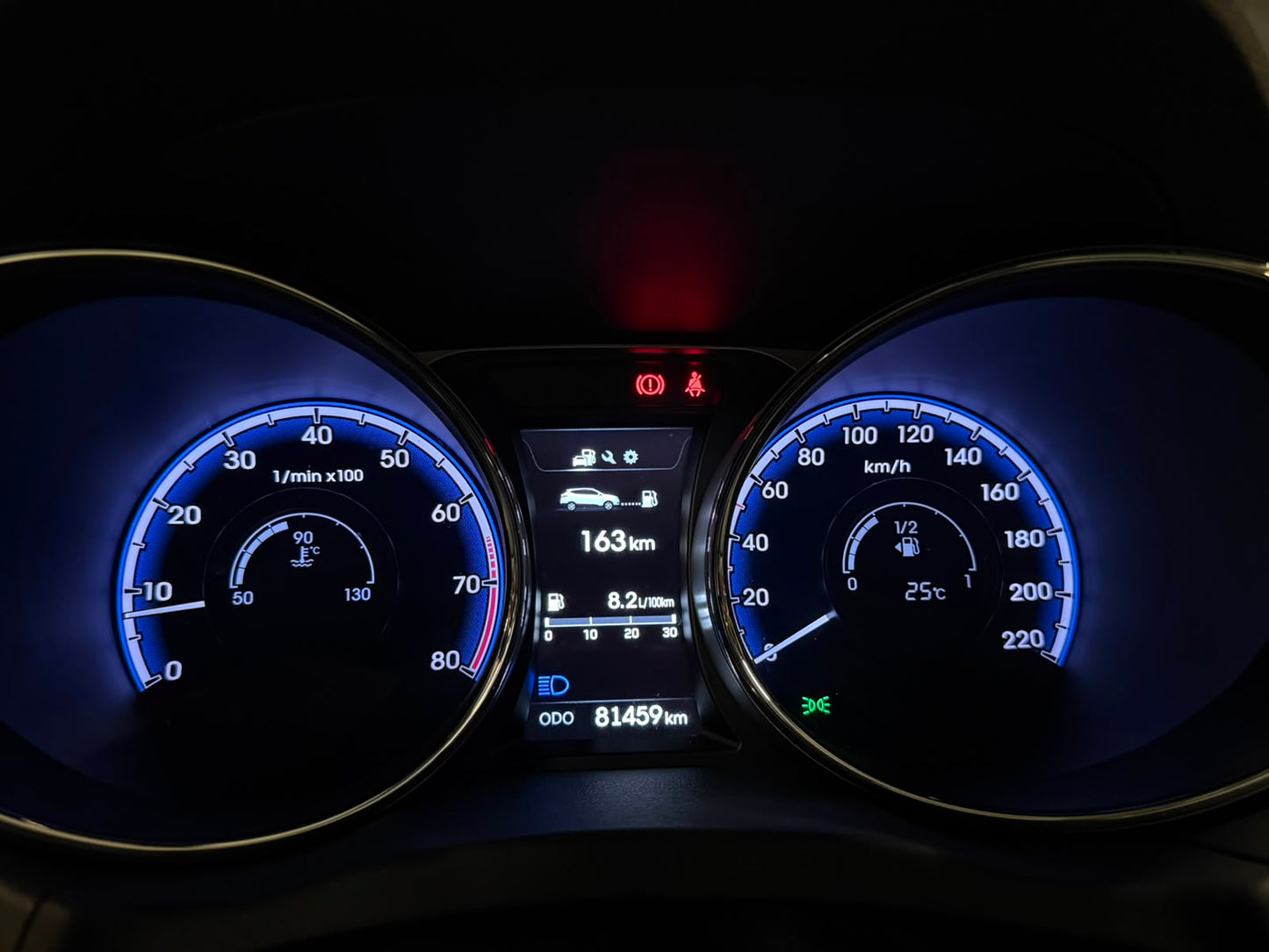 Hyundai Tucson iX35 LM 1.6i Essence 99kW Euro 5