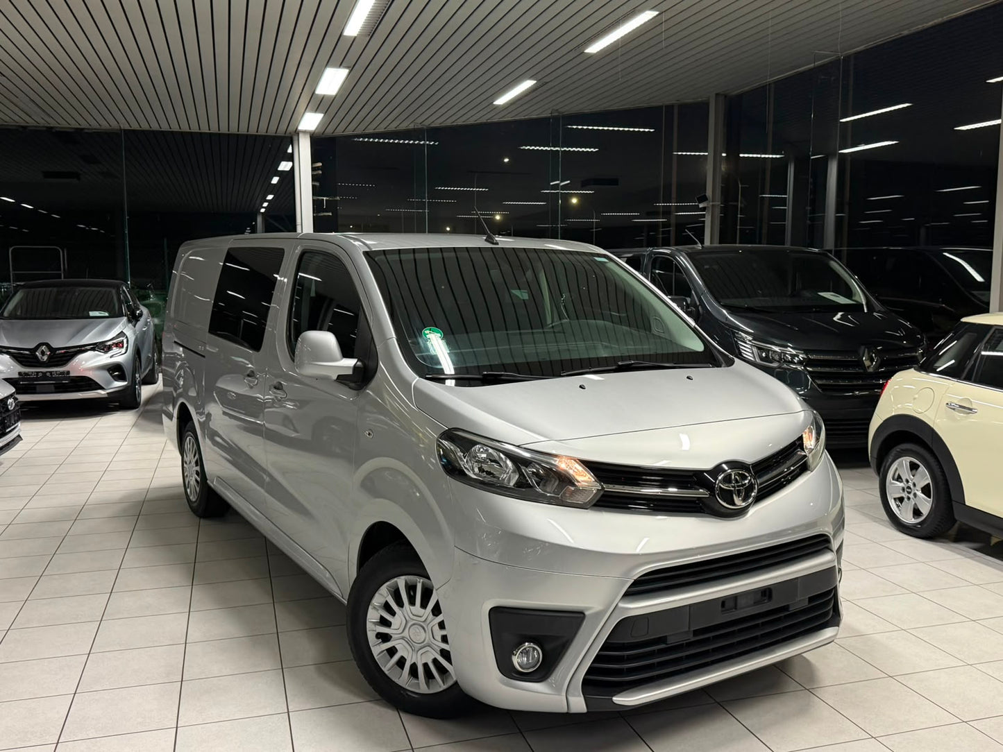 Toyota Proace Utilitaire 6 Places 2.0D 90kW Euro 6b