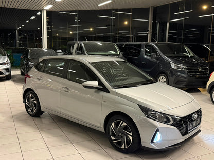 Hyundai i20 1.0i Automatique Essence/Électrique 48V 73,5kW Euro 6d-ISC-FCM