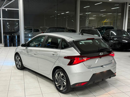 Hyundai i20 1.0i Automatique Essence/Électrique 48V 73,5kW Euro 6d-ISC-FCM